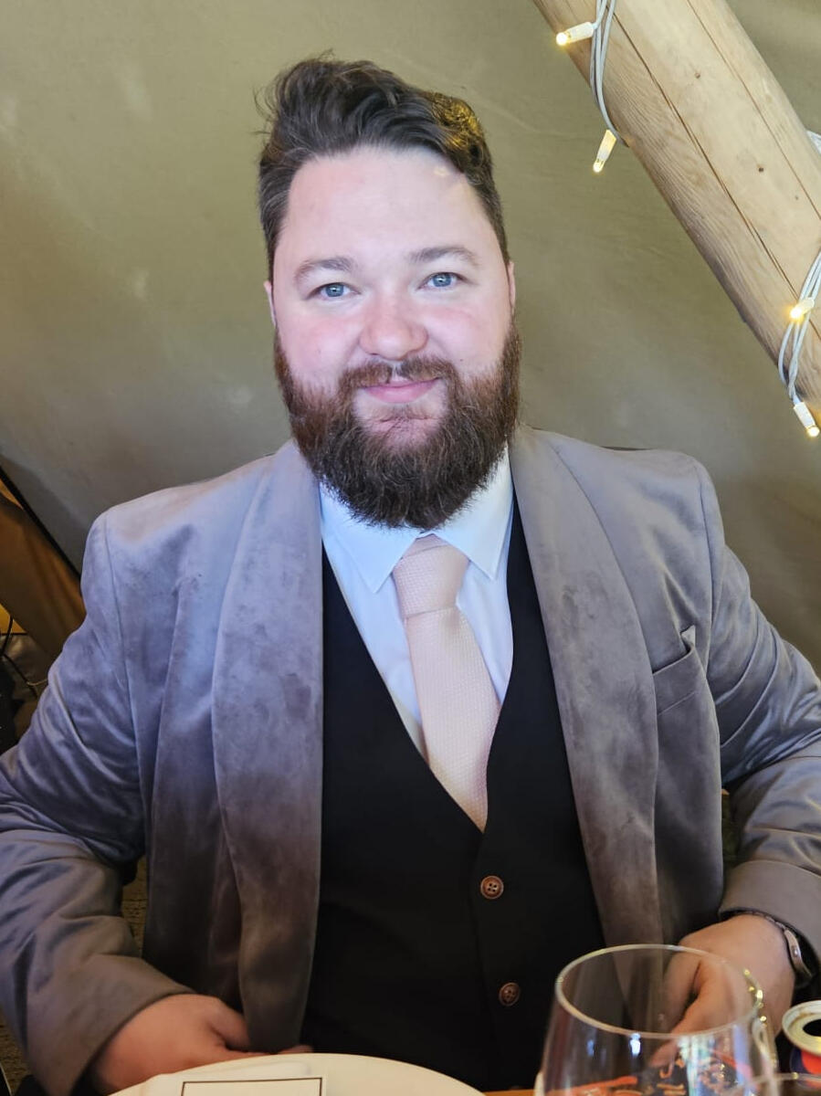 Hi, this is me, Mike Why Art. Thought you deserve to put a face to the name.